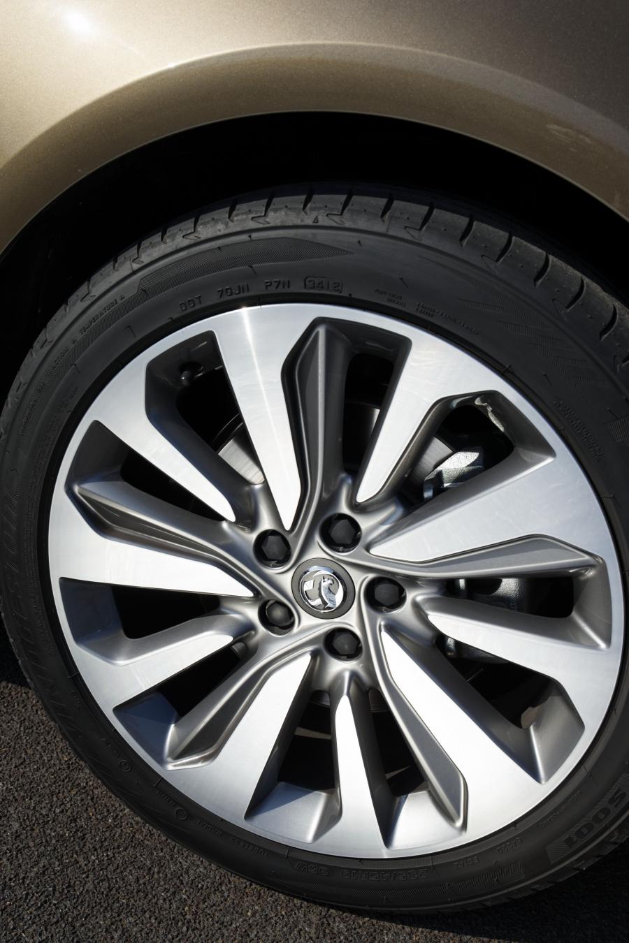  Vauxhall Cascada 2013 года  (фото 35 из 73)